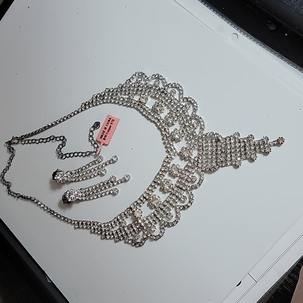 Vintage Rhinestone earrings necklace set Wedding Formal Gala Ball Party Prom